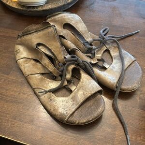 ROAN by Bed Stu Epica Taupe Winnie Leather Gladiator Sandal Back-Zip Closure